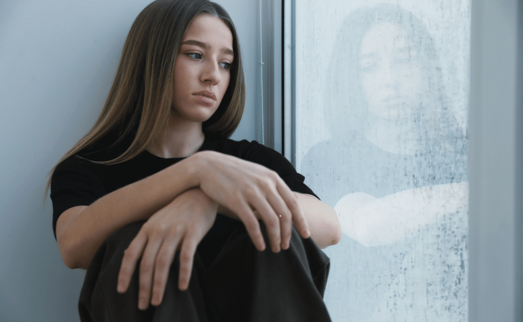 People who pause before responding in arguments aren't being passive — psychology says they are running a process that takes most people decades to develop accidentally